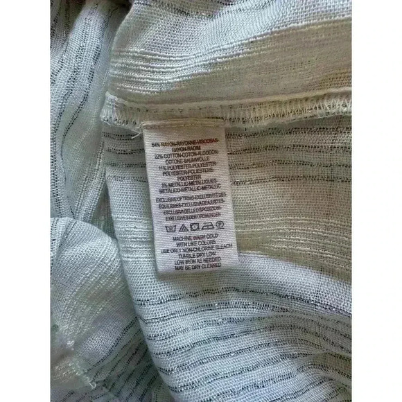 NWT Women's Free People Boho Chic White Peasant Blouse Eyelet Details Size XS - Picture 8 of 10